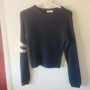 Sweater color navy with white